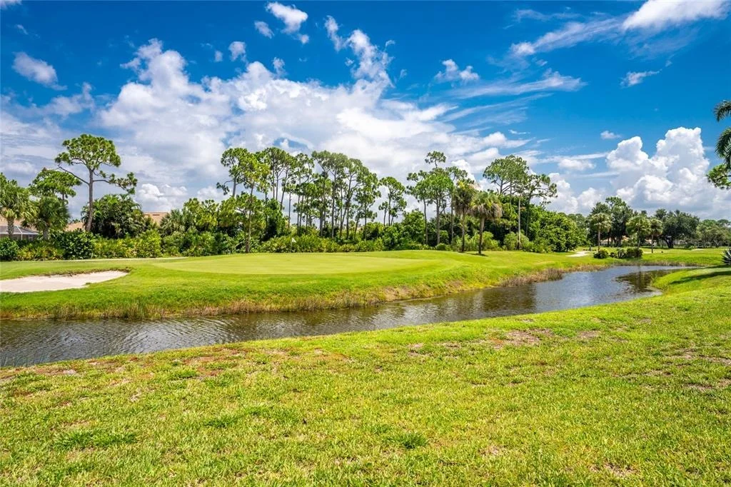 Photo of 6011 KEY LARGO CIRCLE
