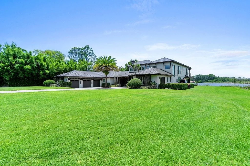 Photo of 9226 CHARLES E LIMPUS ROAD