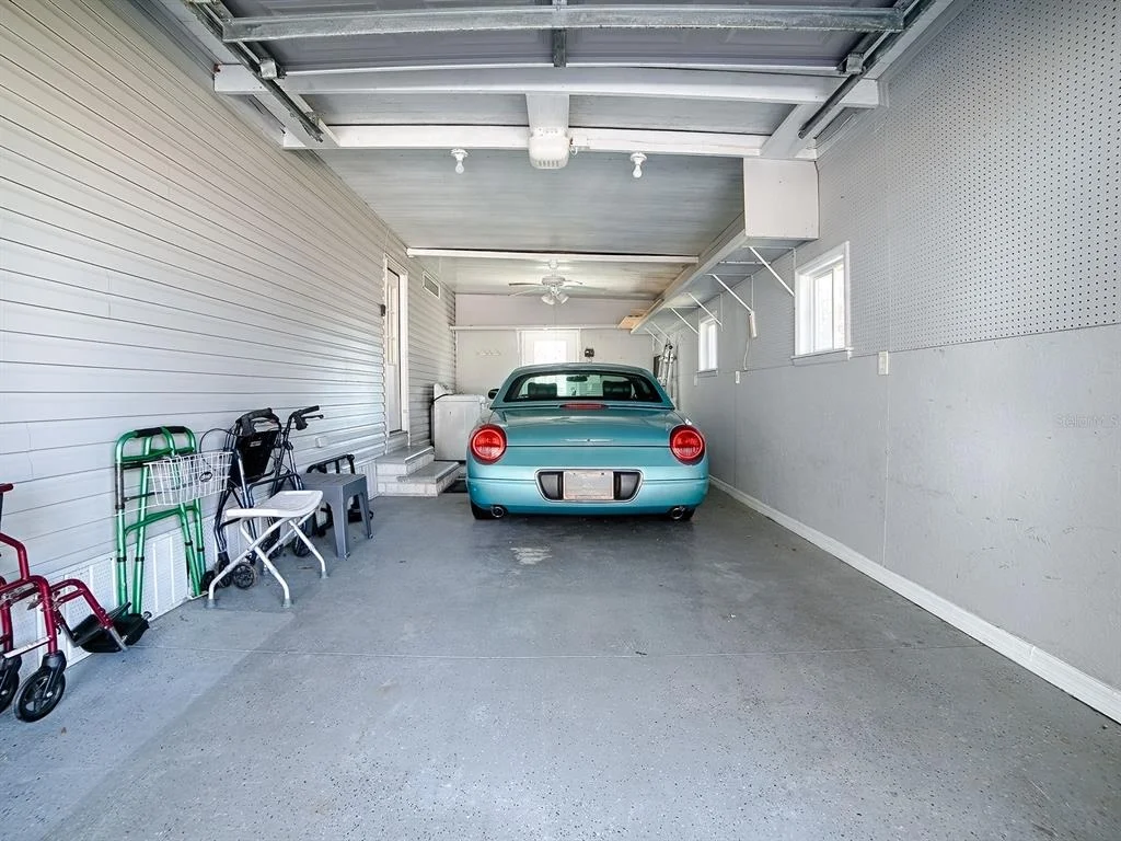 Photo of 3217 MANATEE ROAD