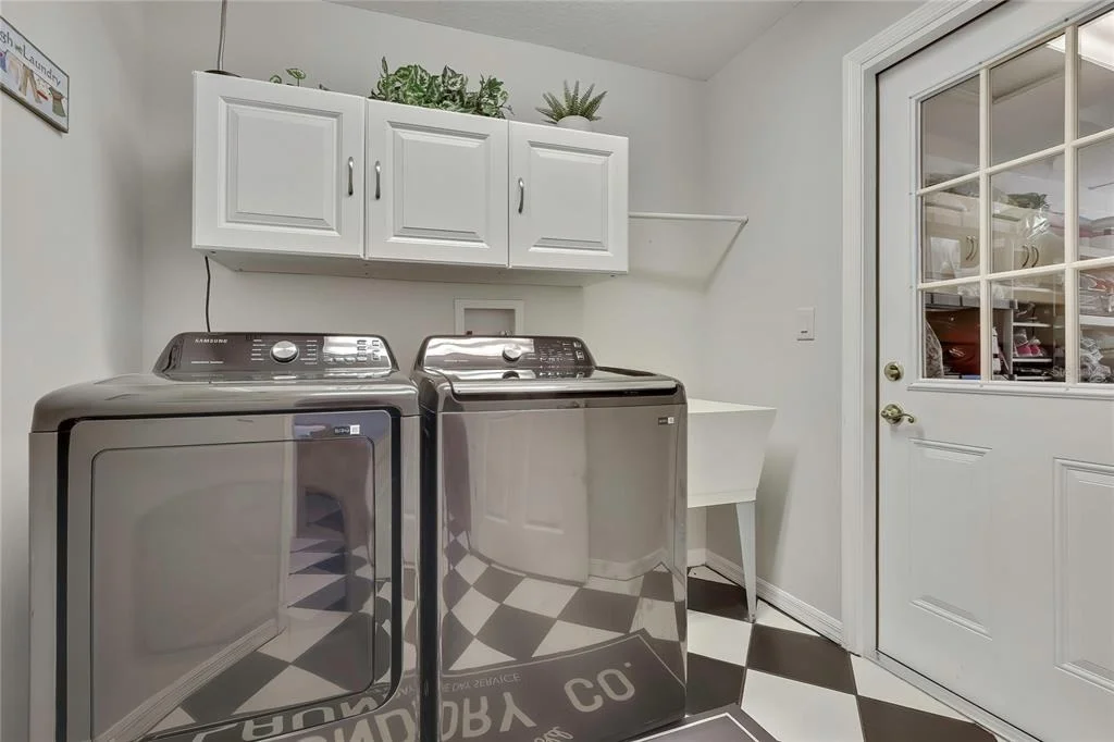 Photo of 15036 SILVERSMITH CIRCLE