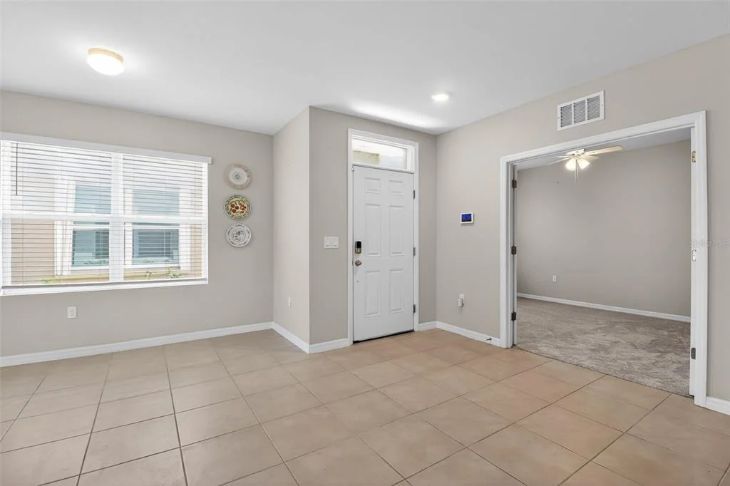 Photo of 25152 E LENOX CIRCLE