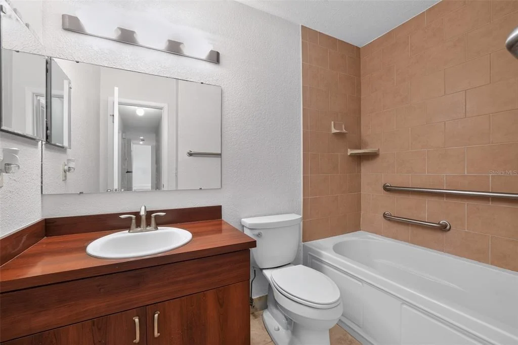 Photo of 4015 DELLBROOK DRIVE