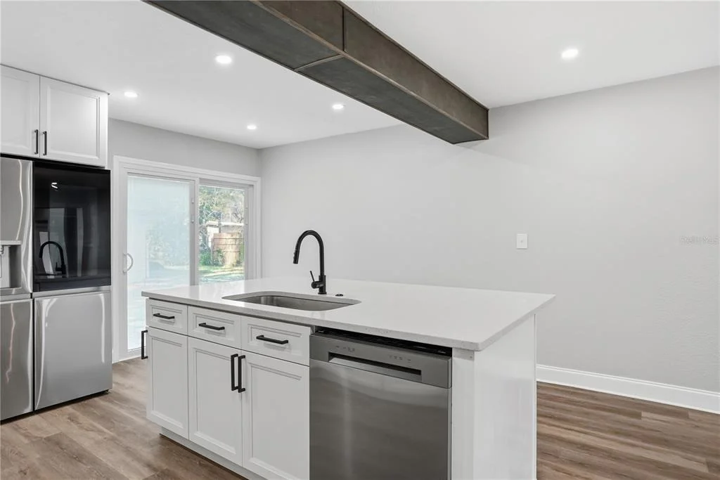 Photo of 707 ABERDEEN CIRCLE