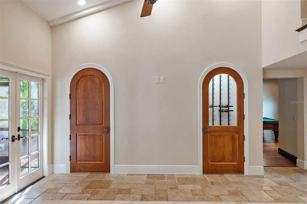 Photo of 2371 LANDINGS CIRCLE