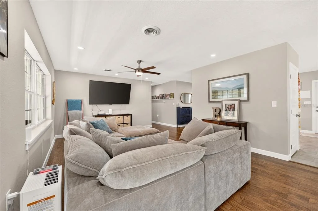 Photo of 3802 SE 15TH STREET