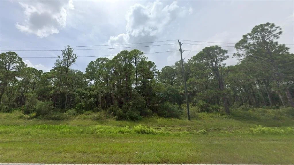 Photo of 453 BISCAYNE DRIVE