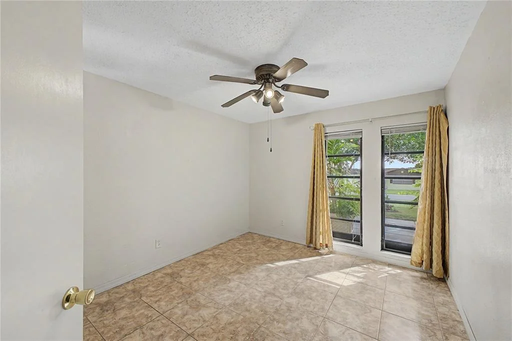 Photo of 1411 IVYDALE ROAD