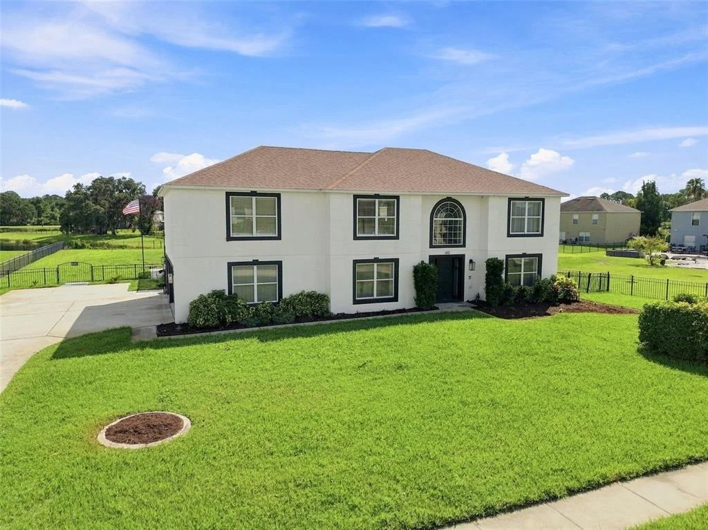 Photo of 6113 WATERFIELD WAY