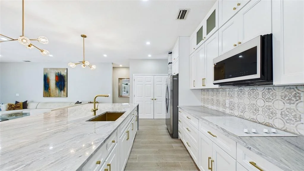 Photo of 7225 RIVER FOREST LANE