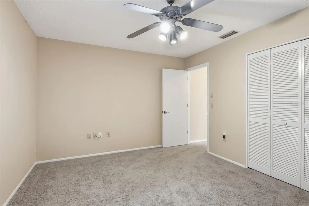 Photo of 6810 PLUMLEAF COURT