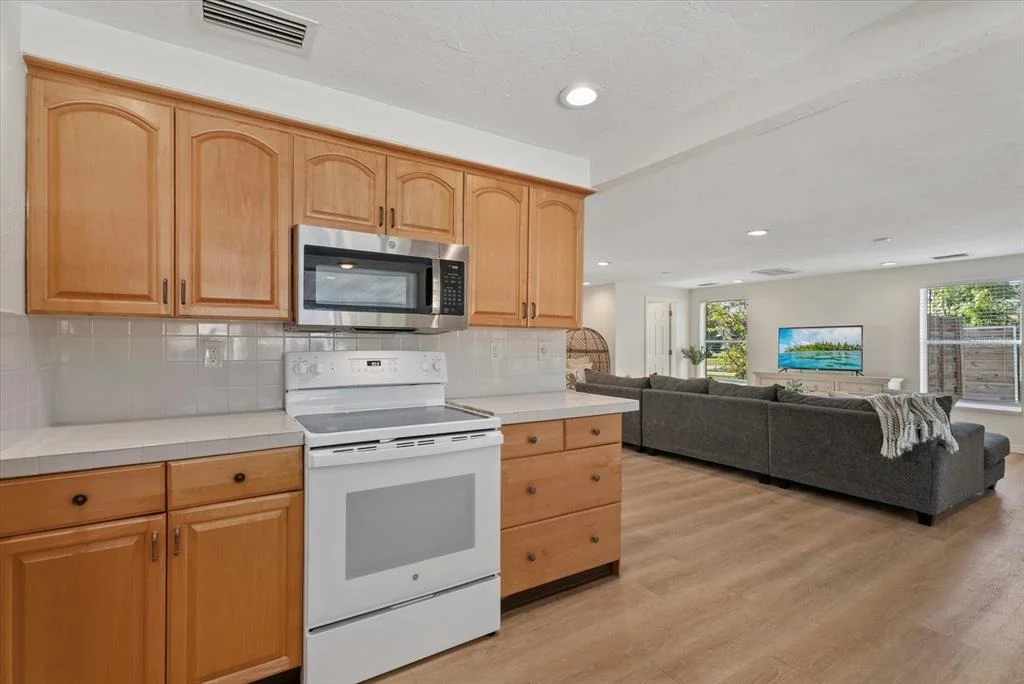 Photo of 5868 DENISON DRIVE