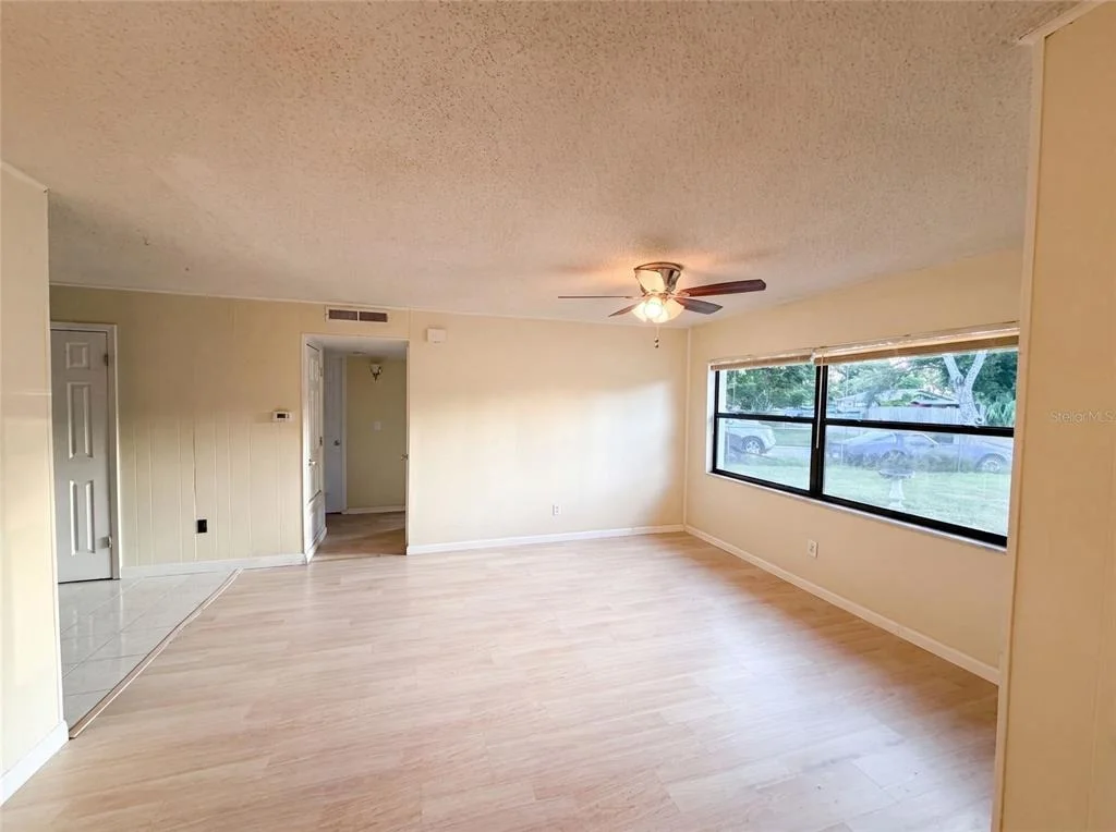 Photo of 722 VIRGINIA LANE