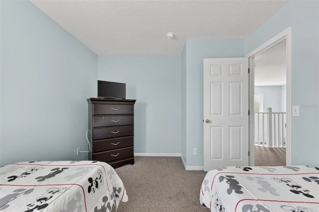 Photo of 928 SOLANA CIRCLE