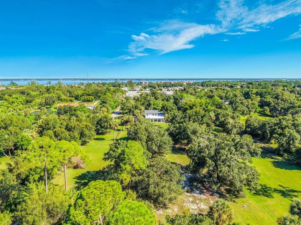 Photo of 1409 LAVILLA ROAD
