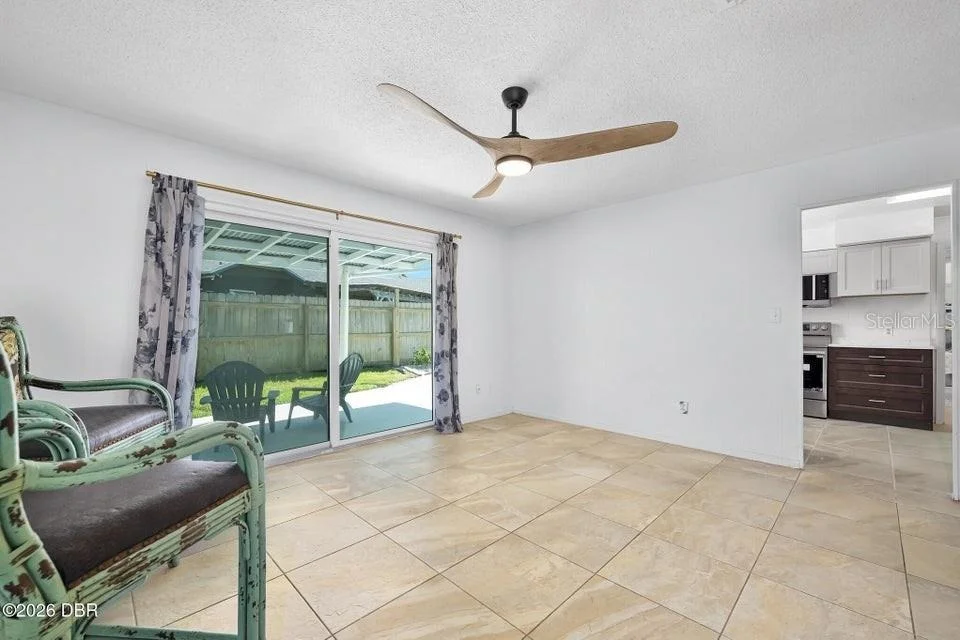 Photo of 190 ELLICOTT DRIVE