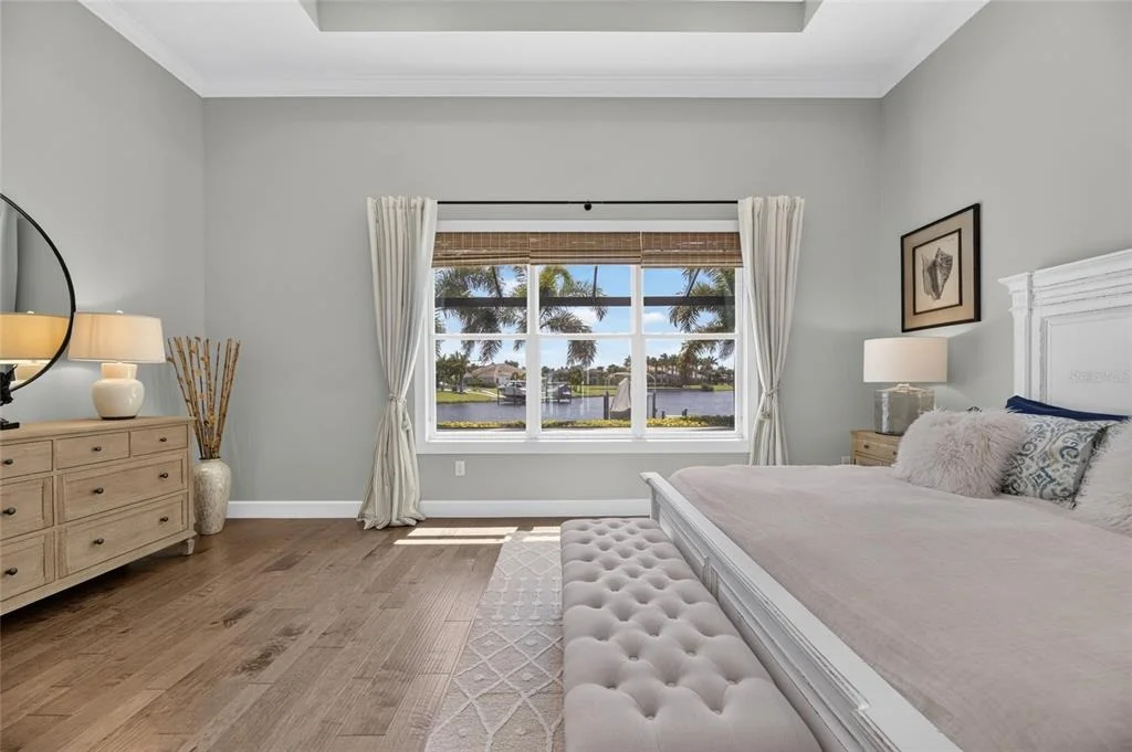 Photo of 825 MANNS HARBOR DRIVE