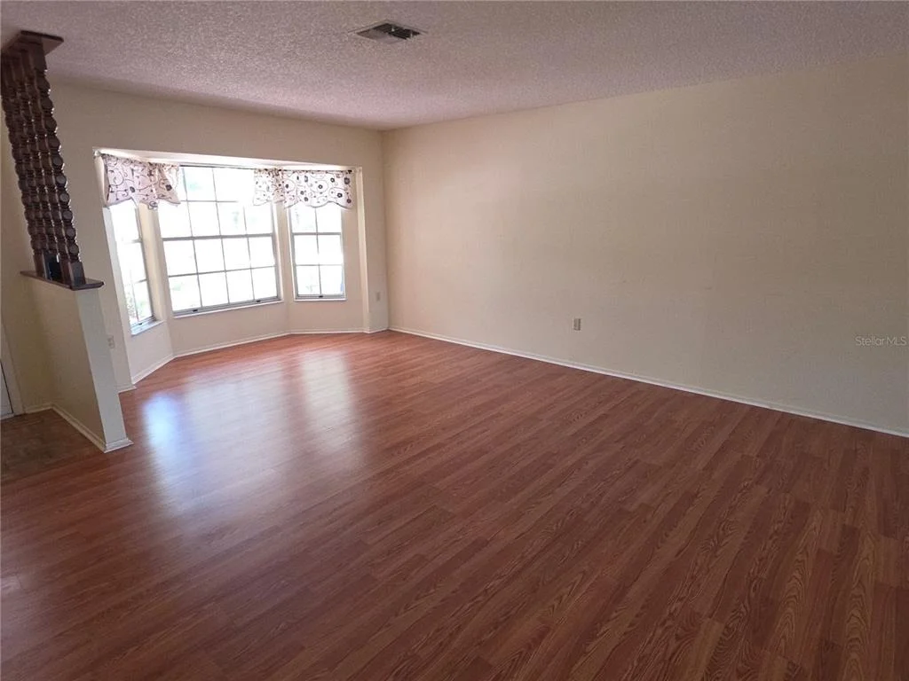 Photo of 6264 DARIEN WAY