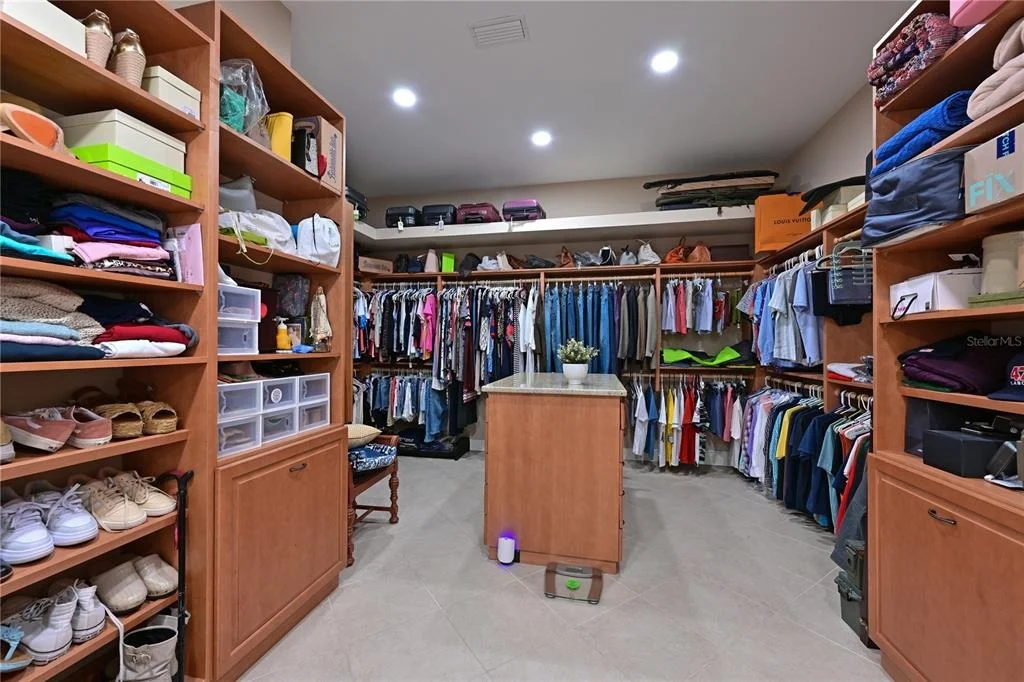 Photo of 11515 SAVANNAH LAKES DRIVE