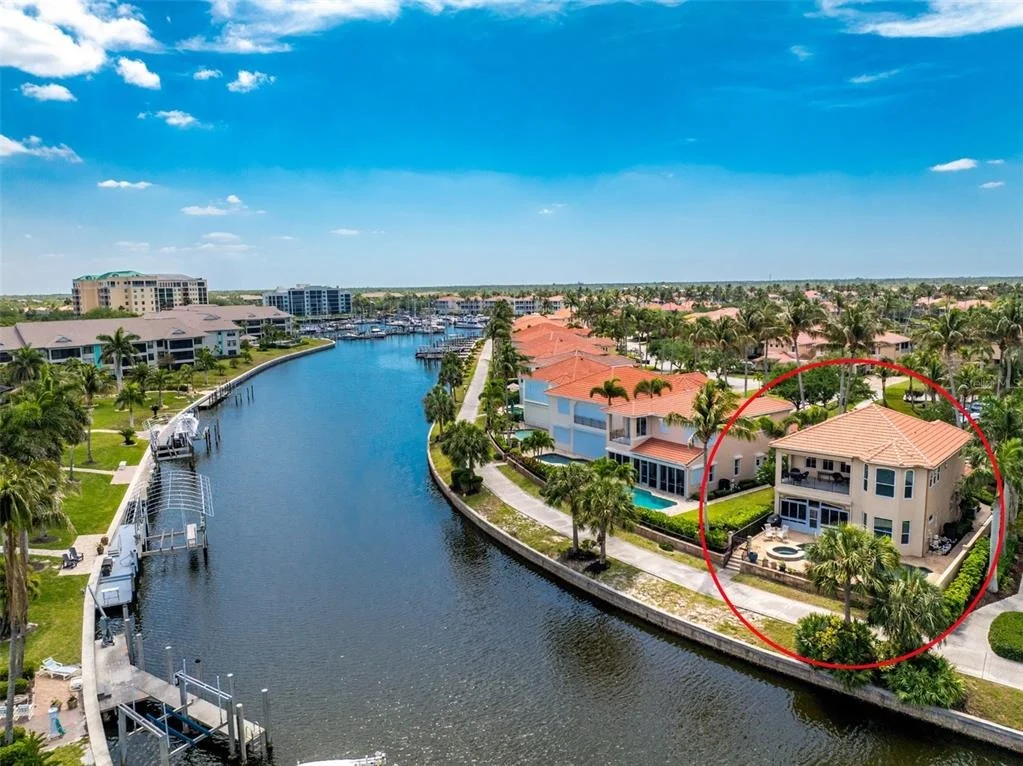 Photo of 3337 SUNSET KEY CIRCLE