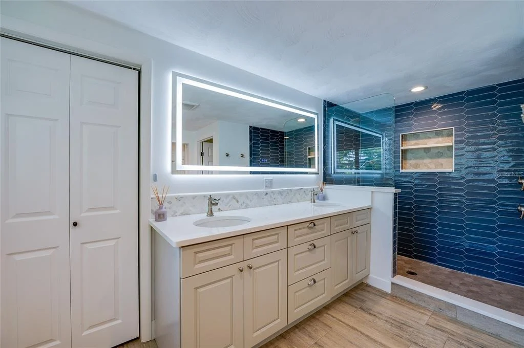 Photo of 835 JOHN ANDERSON DRIVE