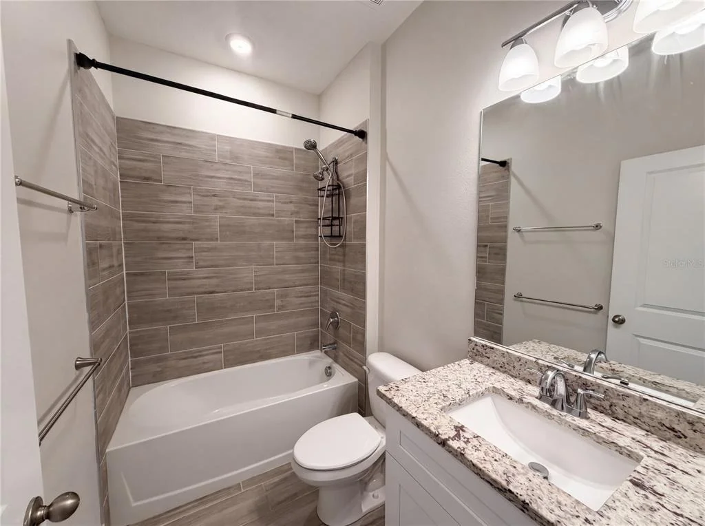 Photo of 446 CINNAMON DRIVE