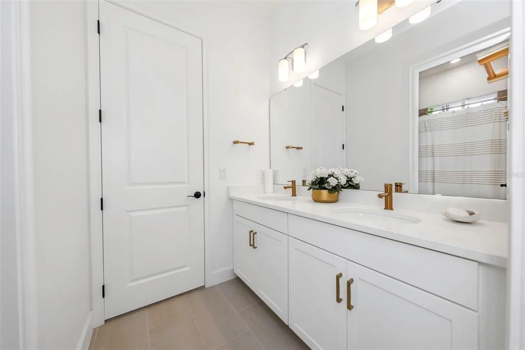 Photo of 1016 SIGNET DRIVE