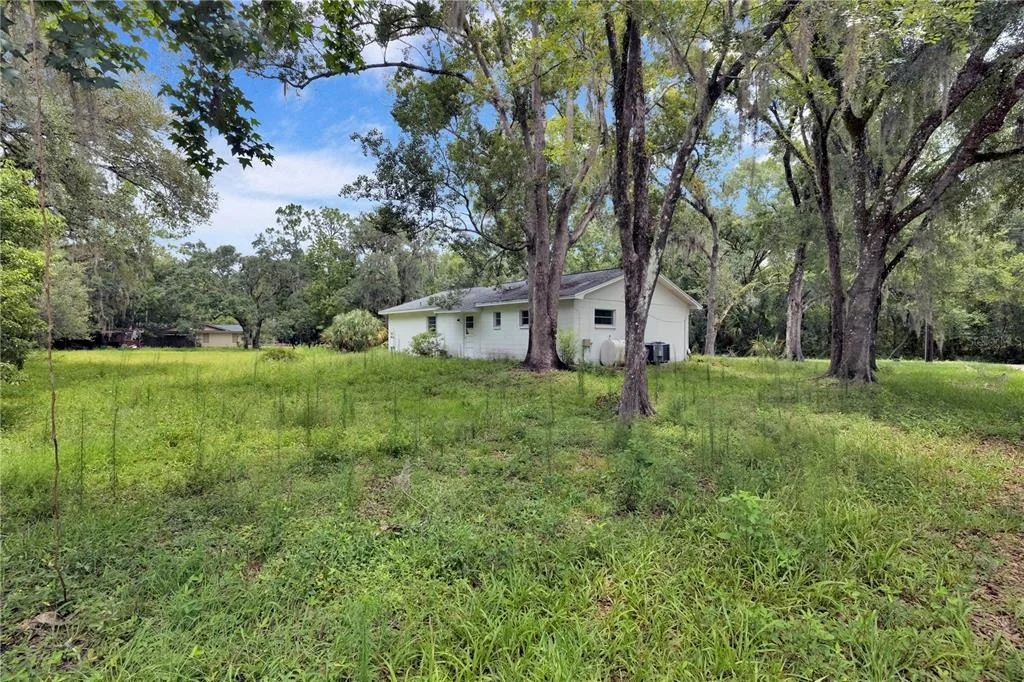 Photo of 11916 DAVIS ROAD
