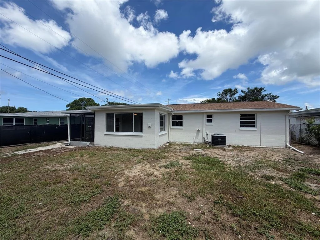 Photo of 4718 TRAFFORD ROAD