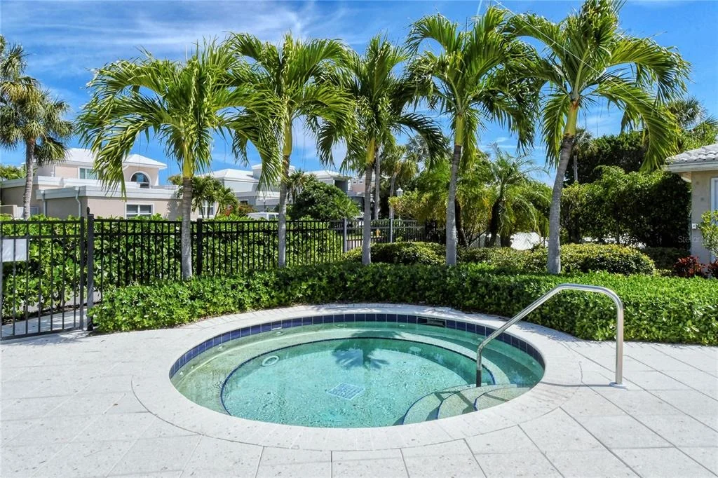 Photo of 3530 MISTLETOE LANE