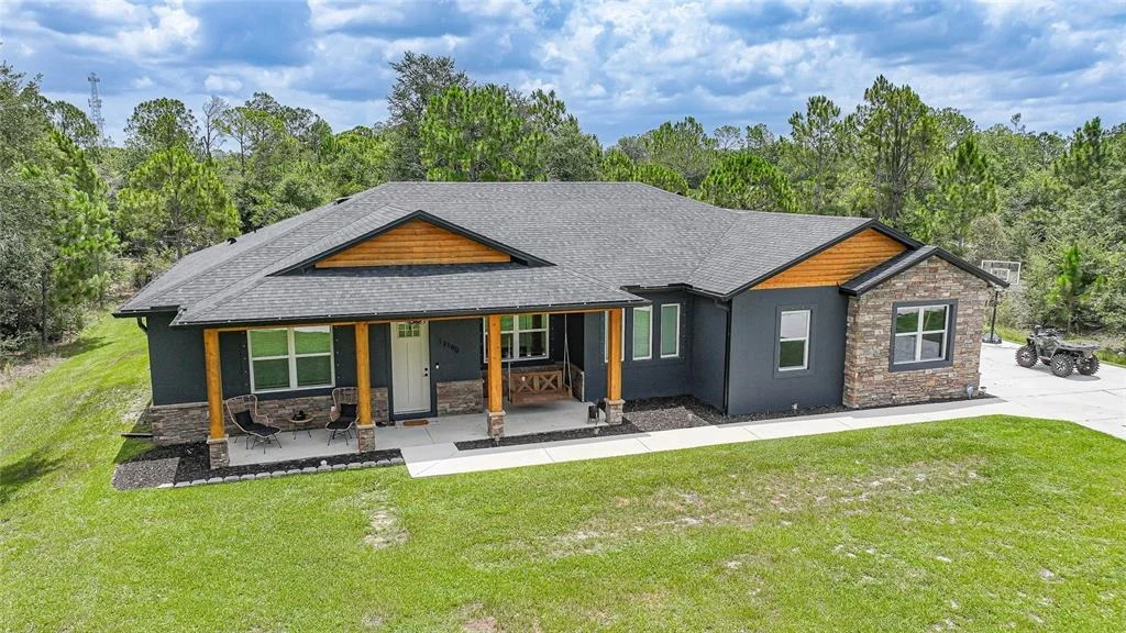 Photo of 13190 BANYAN DRIVE