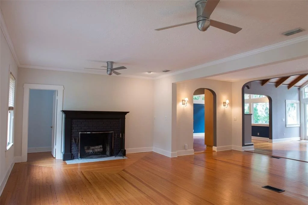 Photo of 1321 HEIM ROAD