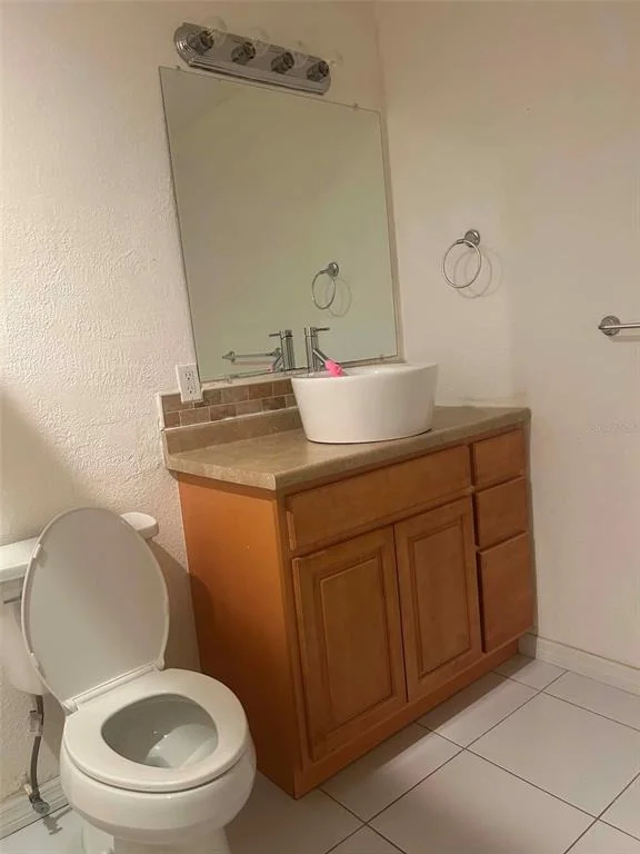 Photo of 815 JUNIPER LANE