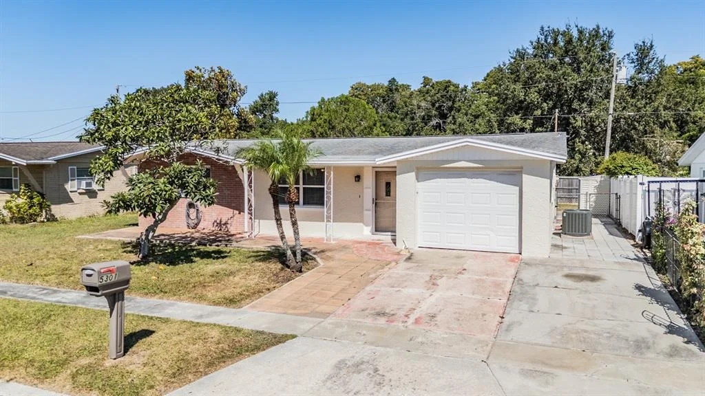 Photo of 5301 DAWN LANE