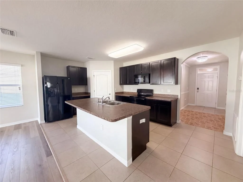 Photo of 4269 BRAMBLEWOOD LOOP