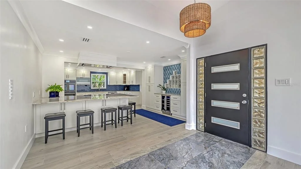 Photo of 619 BUTTONWOOD DRIVE