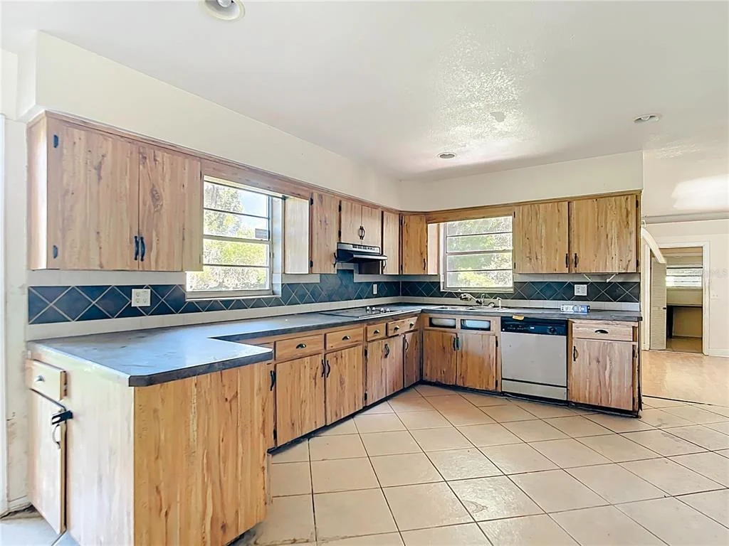 Photo of 178 MYRTLE DRIVE