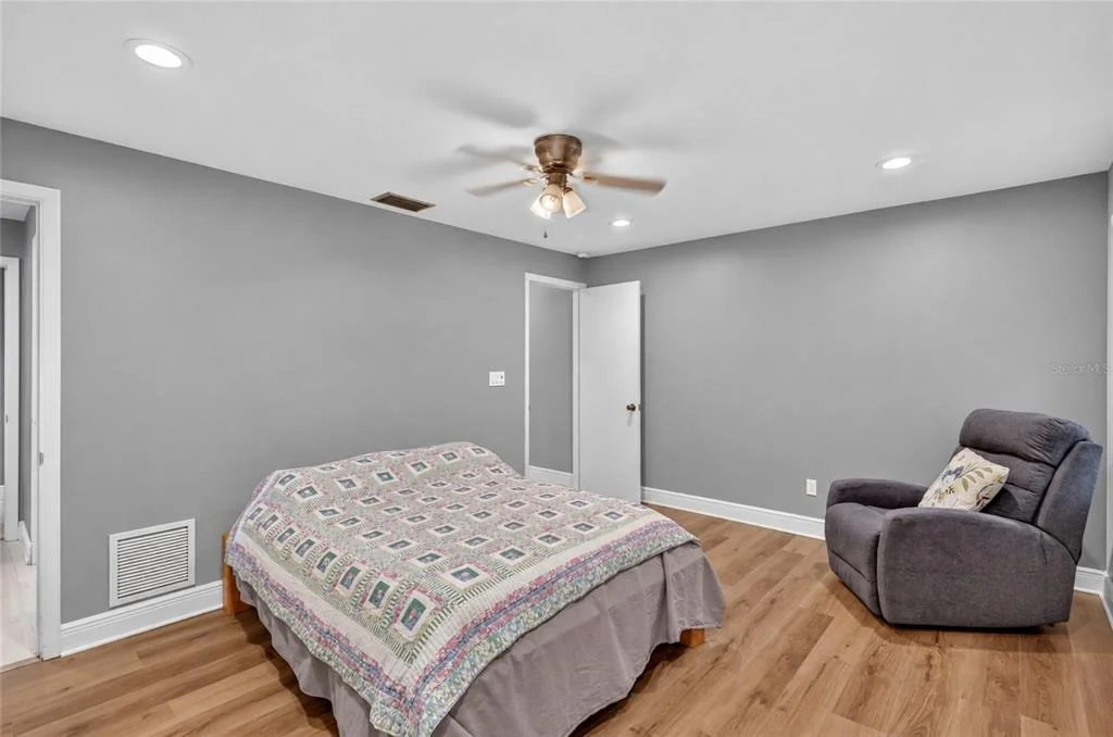 Photo of 1158 OVERCASH DRIVE