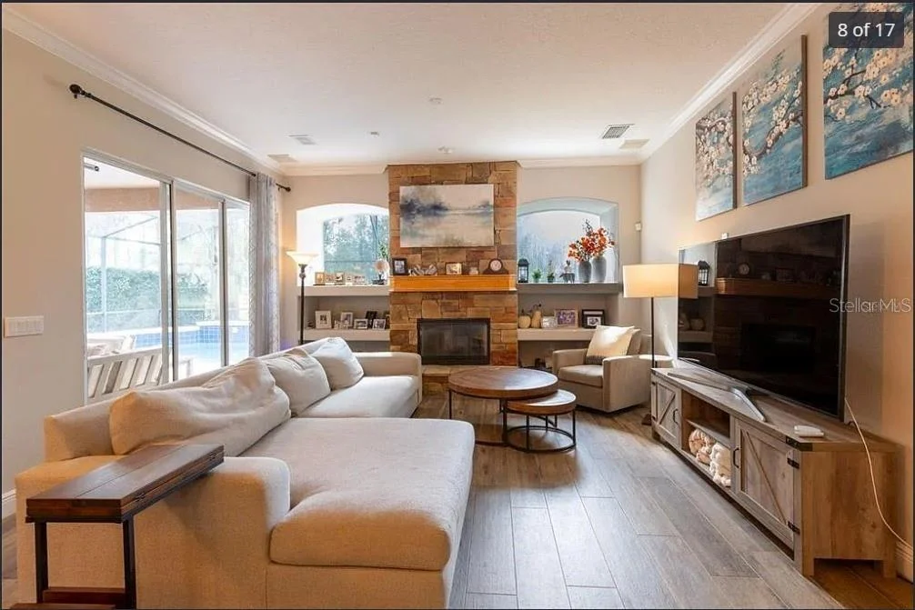 Photo of 1084 SHADOWMOSS CIRCLE