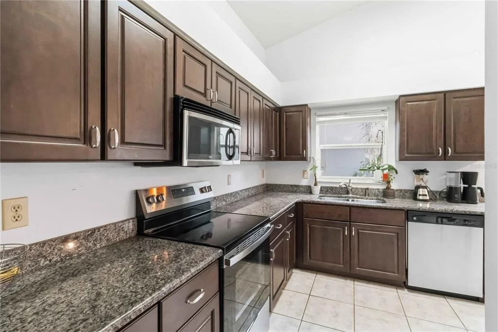 Photo of 13437 BEECHBERRY DRIVE