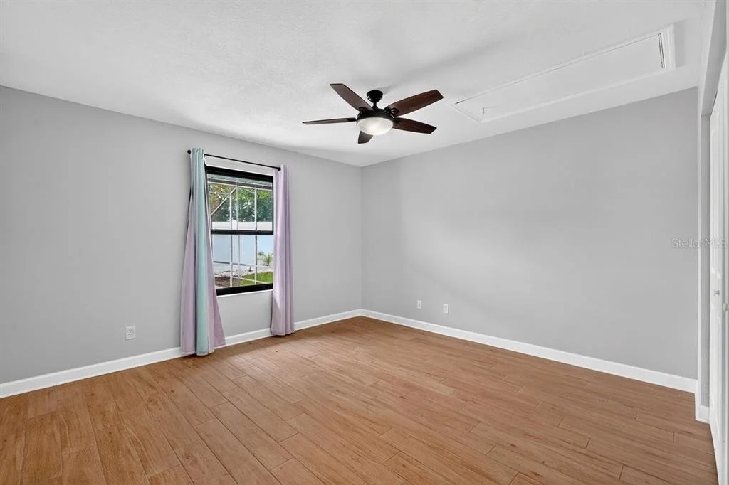Photo of 3 FOX HOLLOW DRIVE