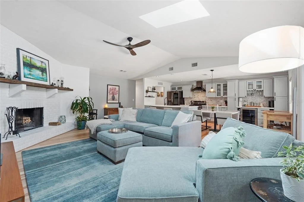 Photo of 18909 JEBERT DRIVE