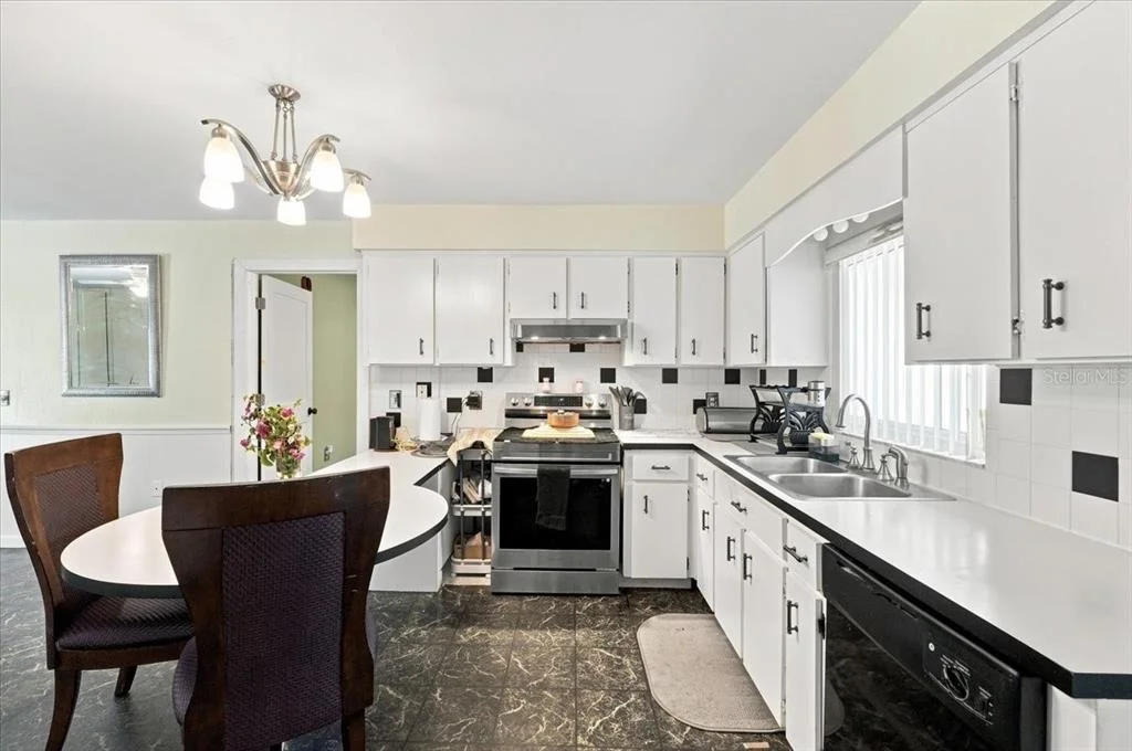 Photo of 543 STATE ROAD 559