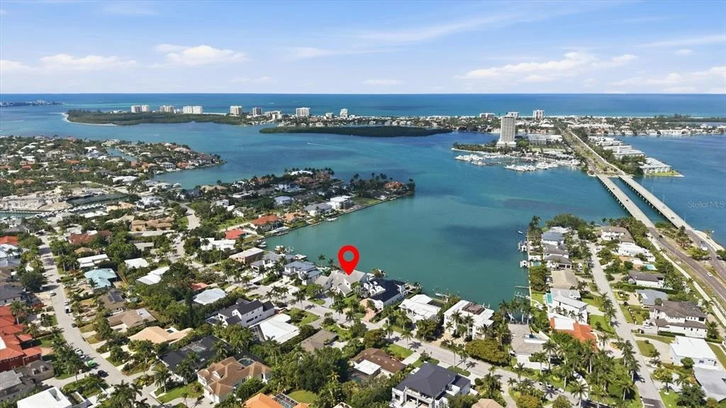Photo of 216 BIRD KEY DRIVE