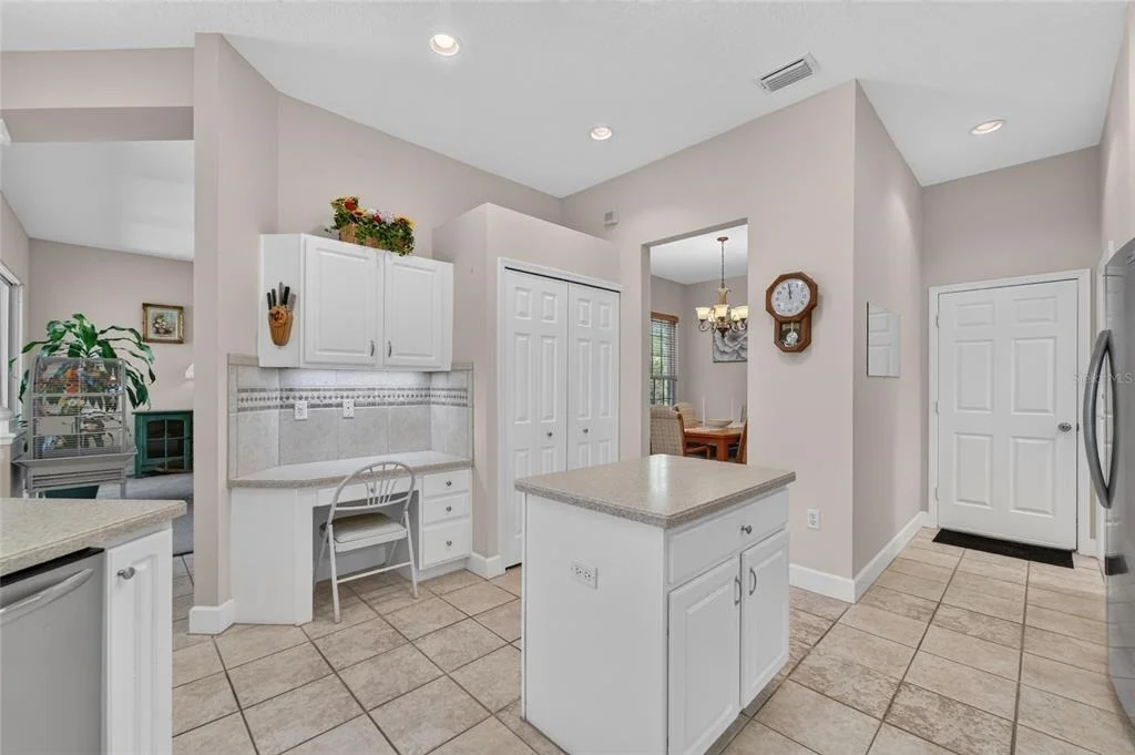 Photo of 534 PLANTERS MANOR WAY