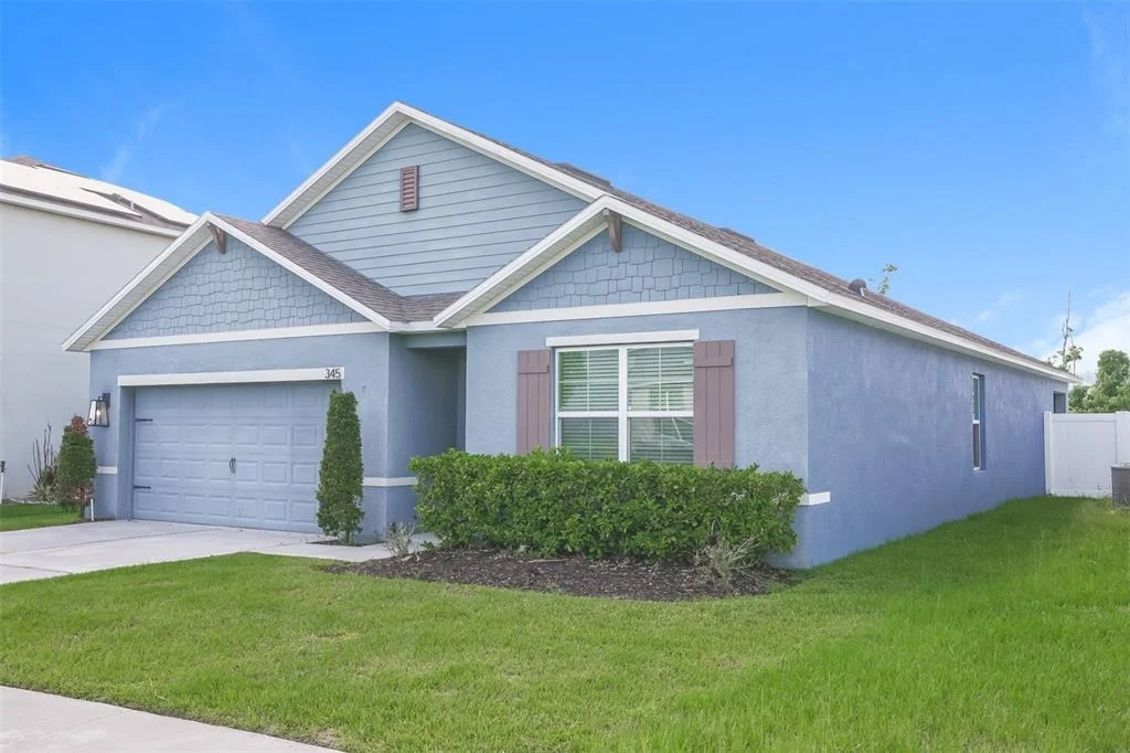 Photo of 345 SUMMERSHORE DRIVE