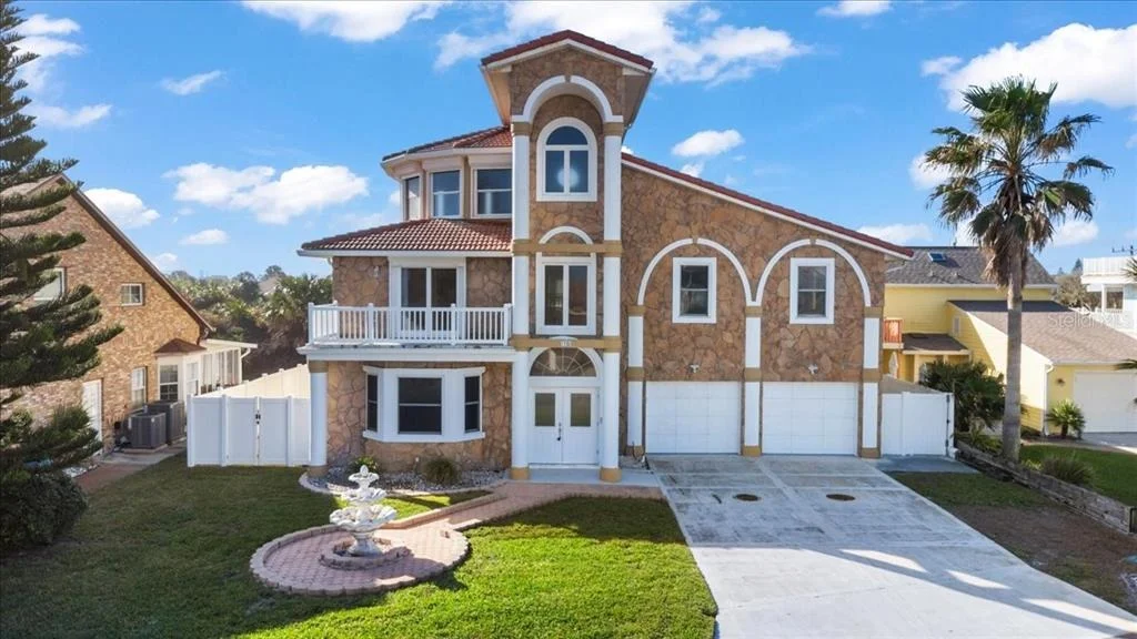 Photo of 10 CAPISTRANO DRIVE