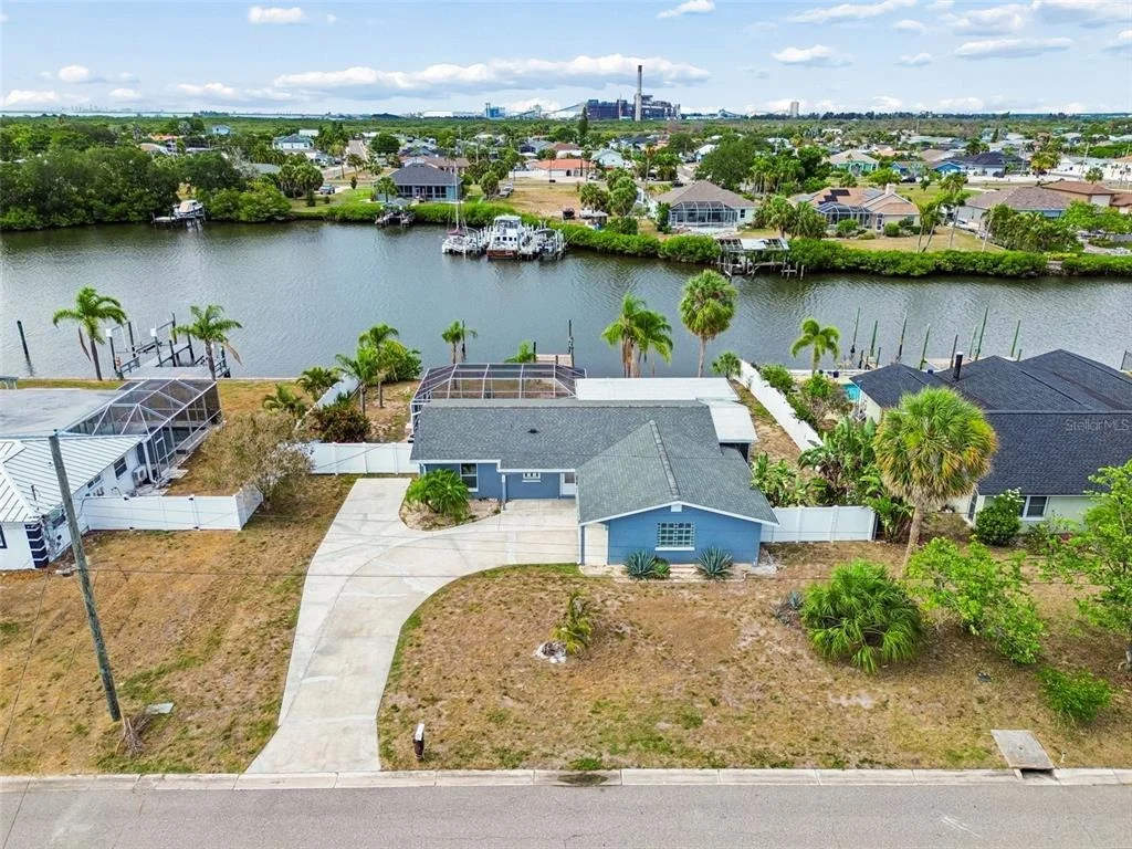 Photo of 729 SPANISH MAIN DRIVE
