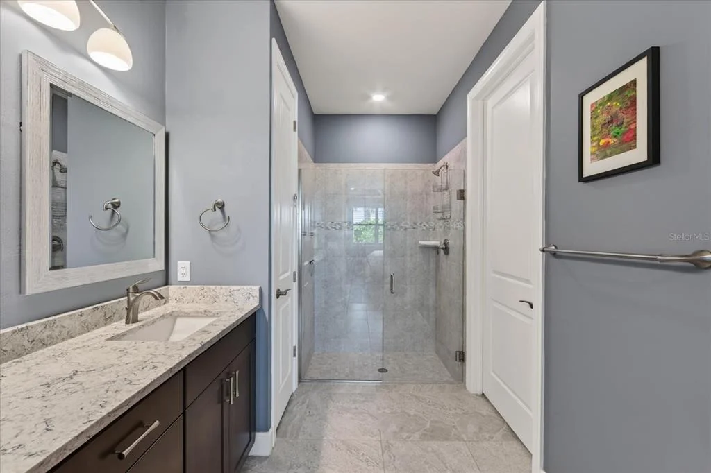 Photo of 6927 HOLBROOK COVE