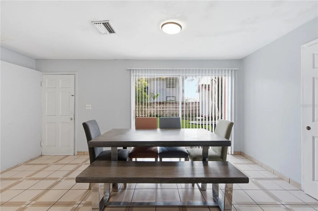 Photo of 802 PAPAYA DRIVE