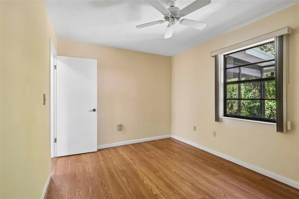Photo of 21 ABERDEEN CIRCLE